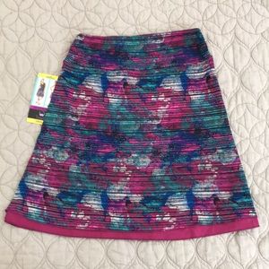 NWT reversible pink + patterned skirt